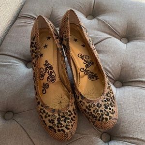 Naughty Monkey animal print patchwork pumps